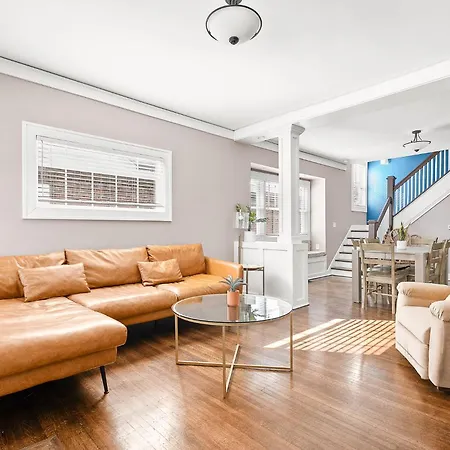 Adorable Broad Ripple Duplex Villa